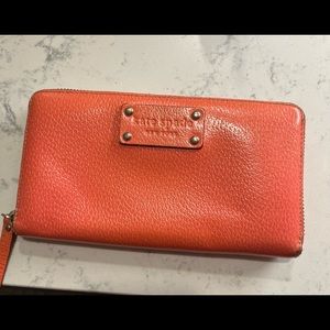 Kate Spade (Peach Wallet)